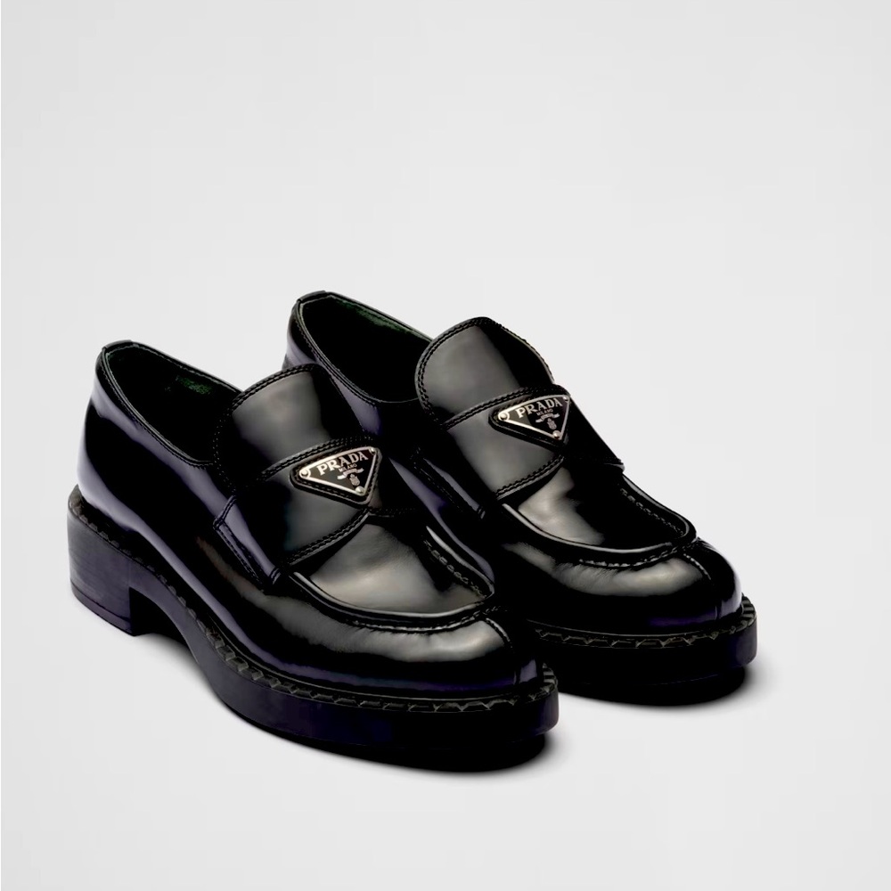 I'm selling my Prada shoes because they no longer fit my style.